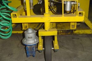 Pneomatic opperated lifter-8